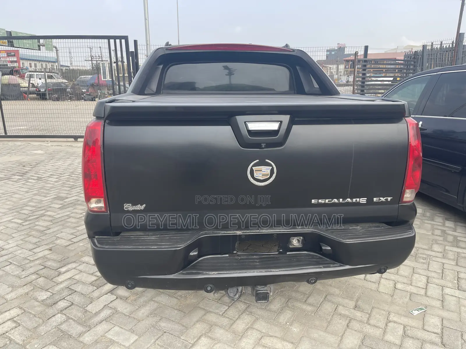 Cadillac Escalade 2010 Black
