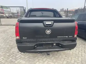 Cadillac Escalade 2010 Black