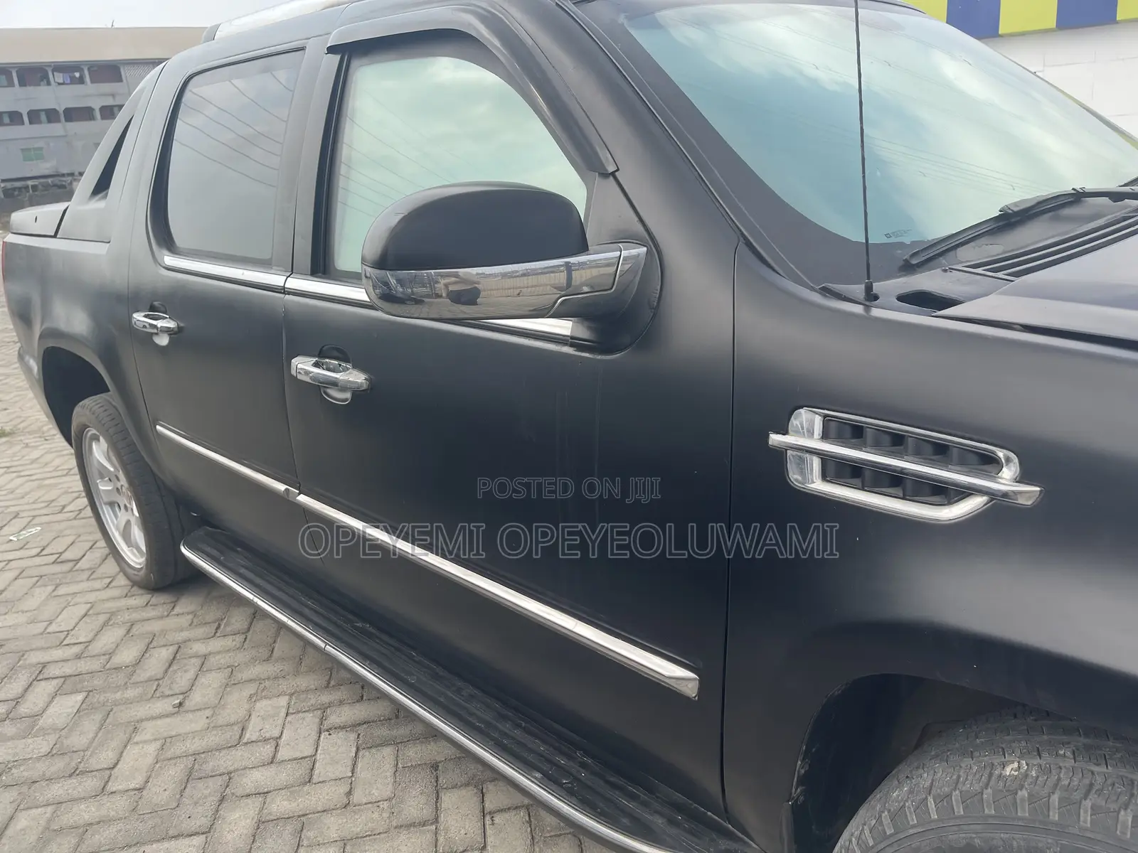 Cadillac Escalade 2010 Black