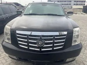 Cadillac Escalade 2010 Black