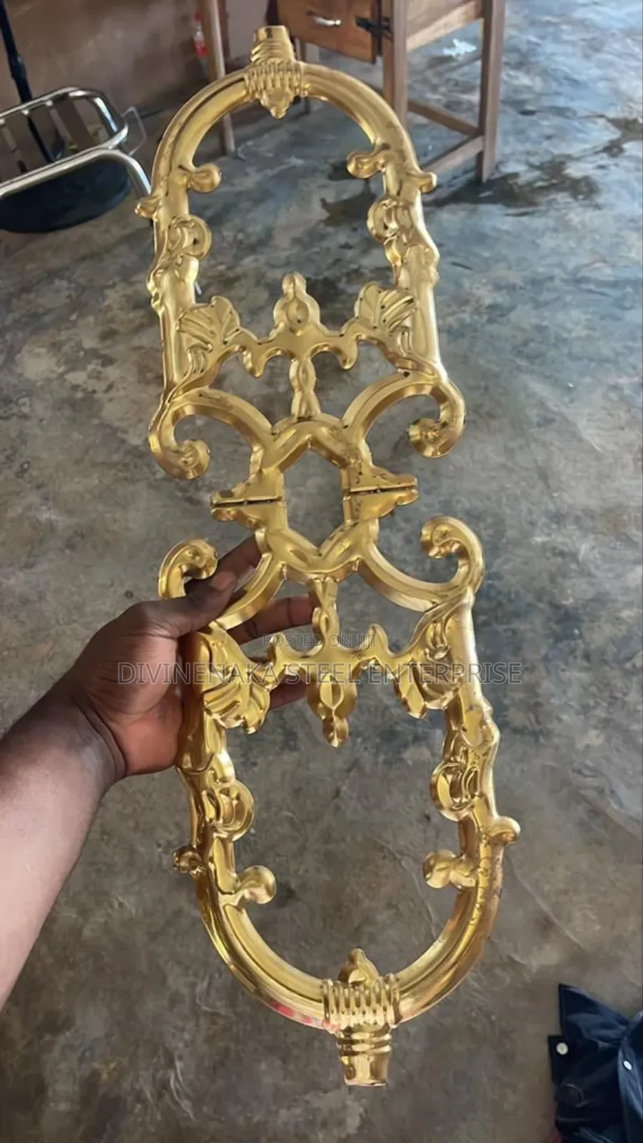 Skeleton Cumbi Gold