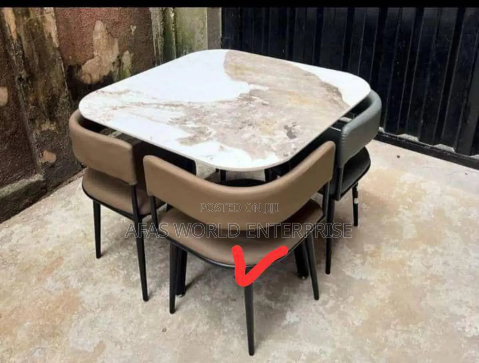Amazing Dinning Set