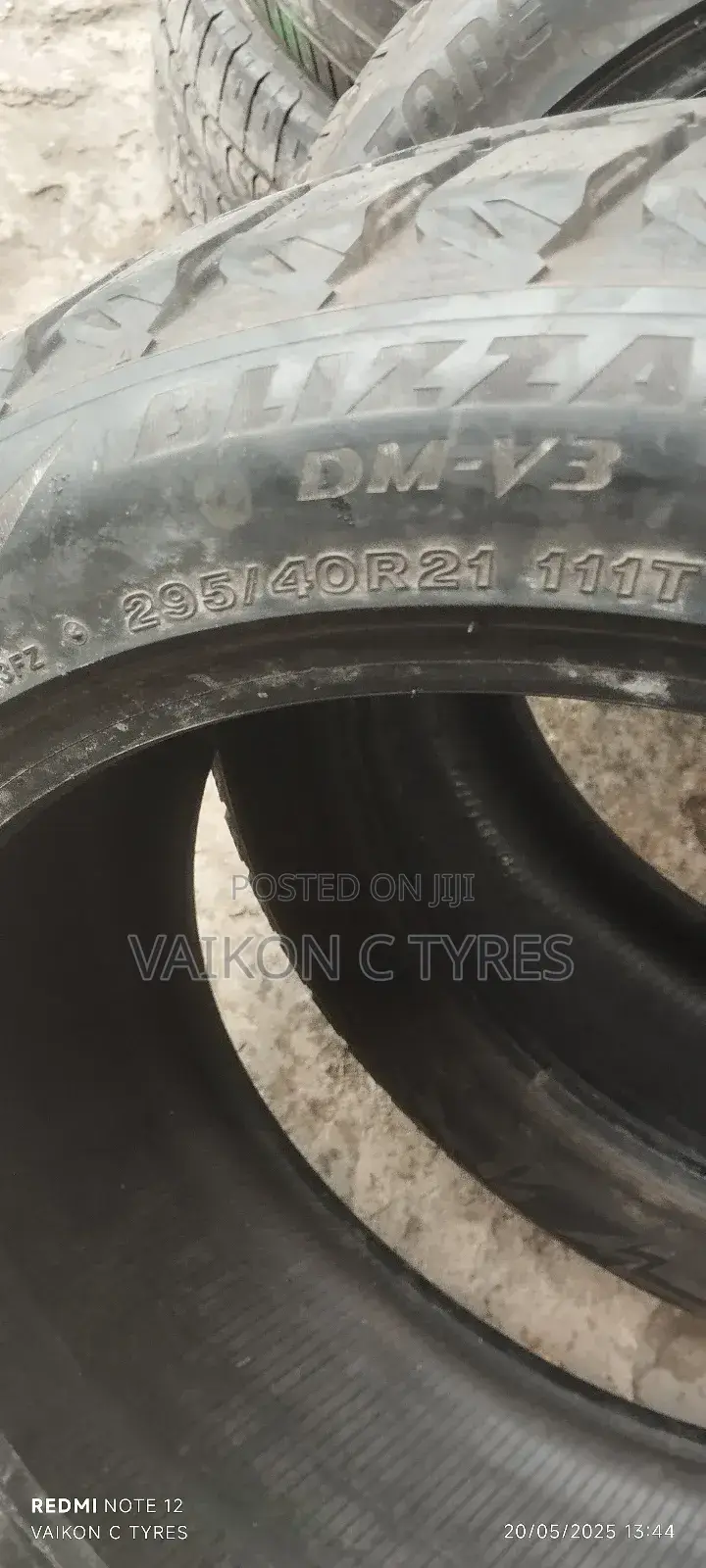 295/40r21 Bridgestone