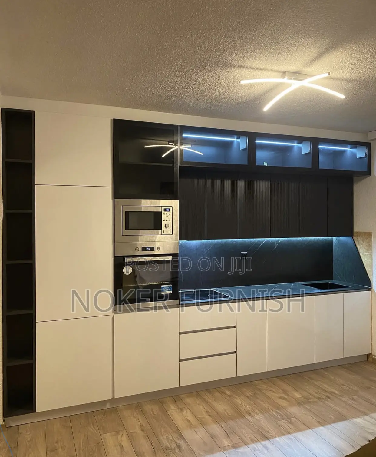 Luxury Design Kitchen Cabinet