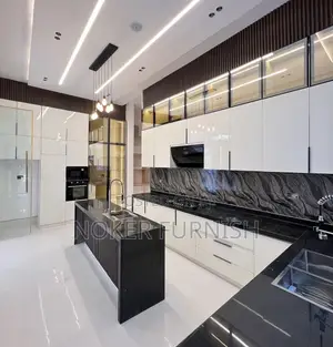 Luxury Design Kitchen Cabinet