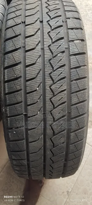 235/55r20 Tokunbo