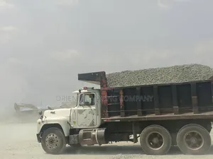 Clean Granite Iron Chippings (All Sizes Available)