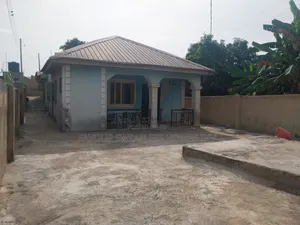 Photo - 3bdrm Bungalow in Magboro, Obafemi-Owode for rent