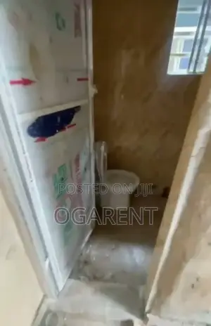 1bdrm Apartment in Benin City for rent