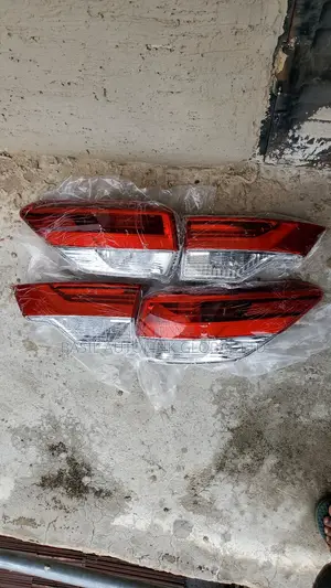 Complete Back Lights Highlander 2015-2019