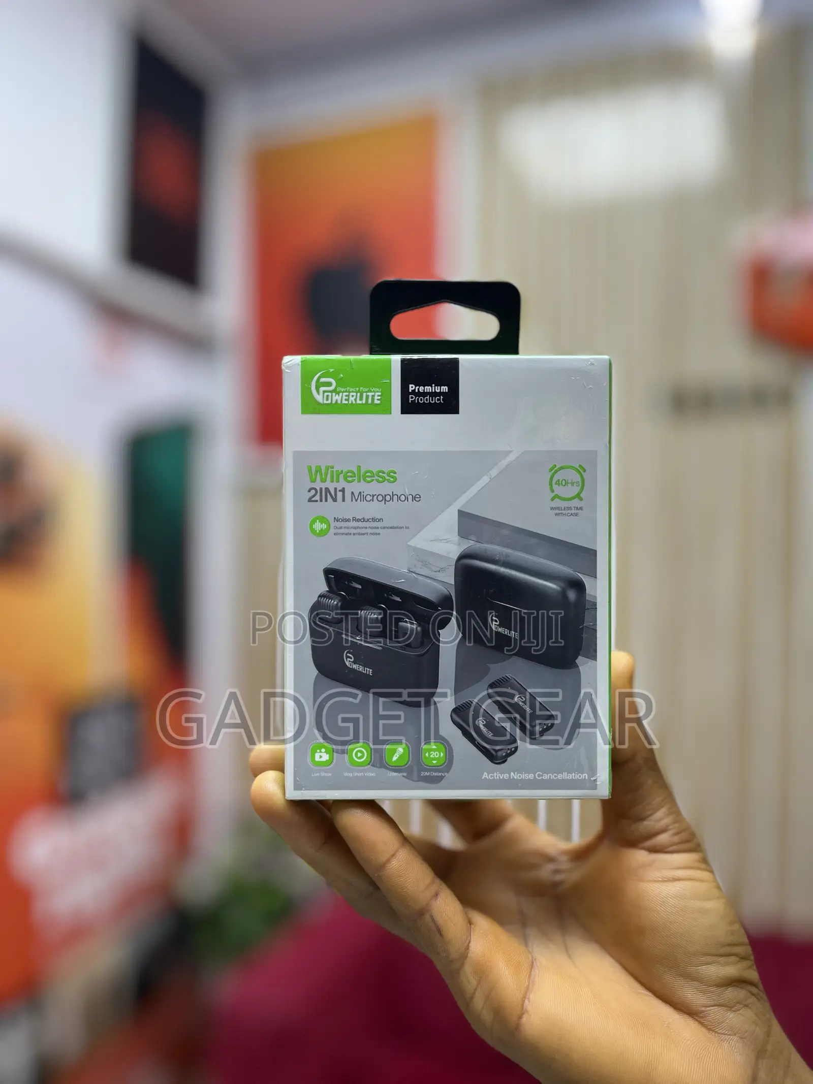 Powerlite 2 in 1 Wireless Microphone