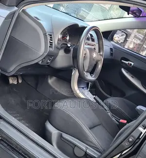 Toyota Corolla S Special Edition 4dr Sedan (1.8L 4cyl 4A) 2013 Black