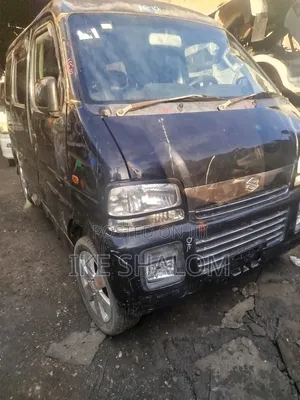 Suzuki Every 2010