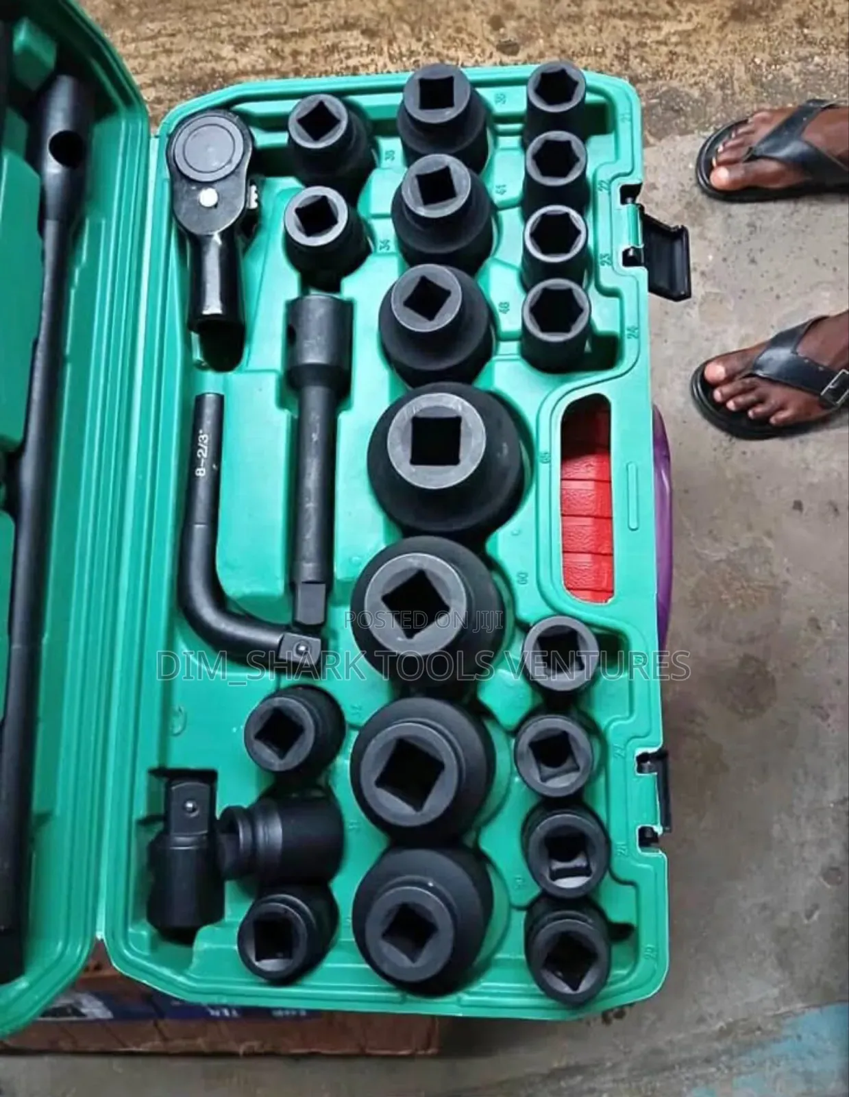 26-Piece 3/4" Drive Socket Wrench Set.