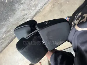 Complete Back Headrest Toyota Rav4 2016 Available