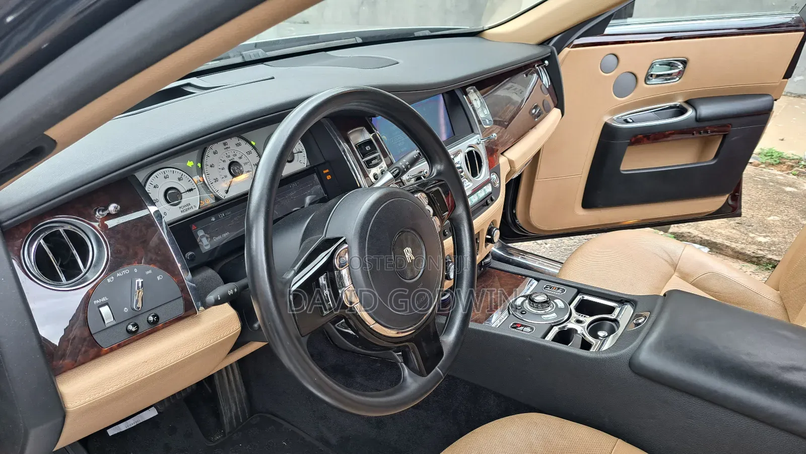 Rolls-Royce Ghost 2012 Black