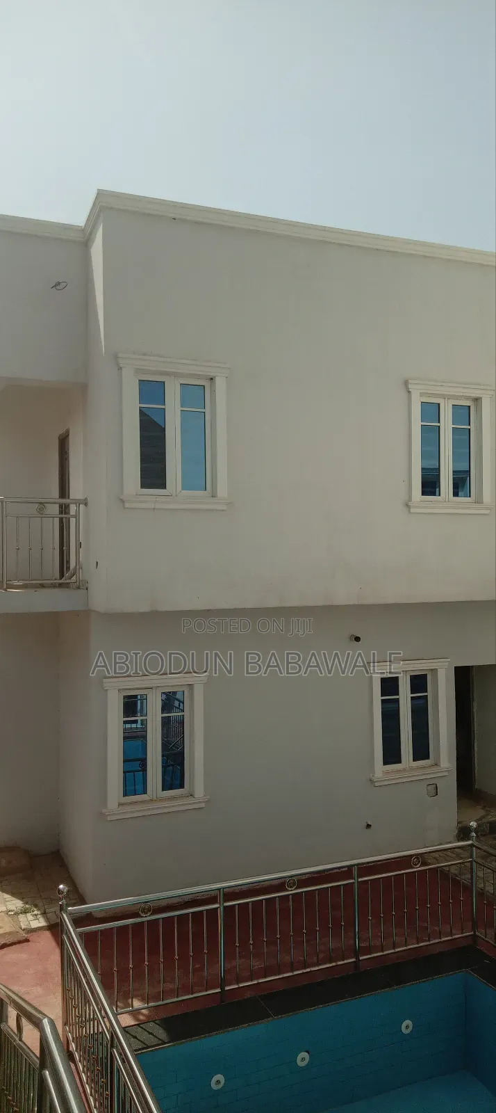 4bdrm Duplex in Naff Valley Good for rent