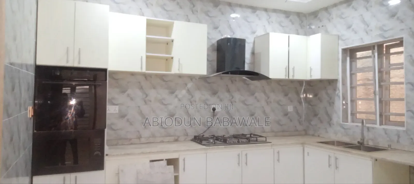 4bdrm Duplex in Naff Valley Good for rent