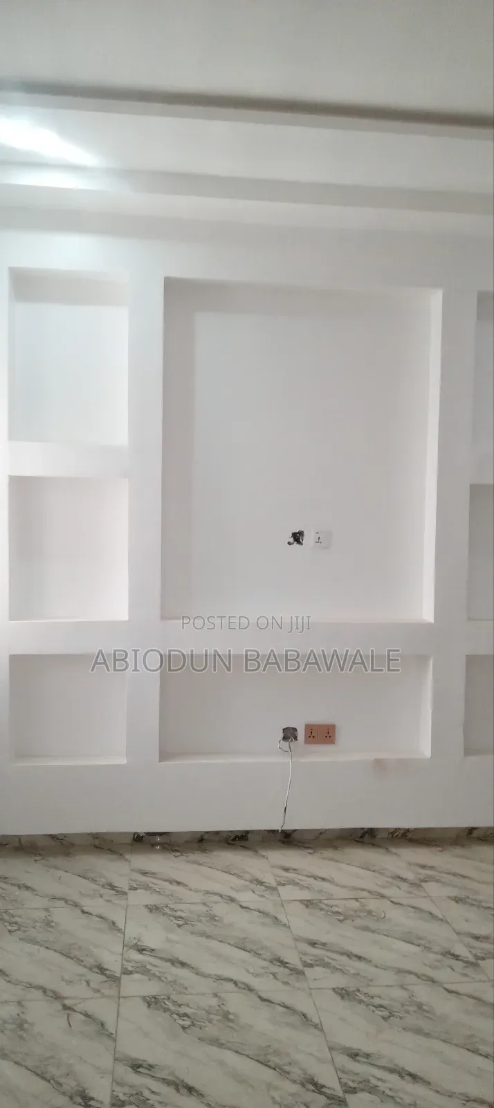 4bdrm Duplex in Naff Valley Good for rent
