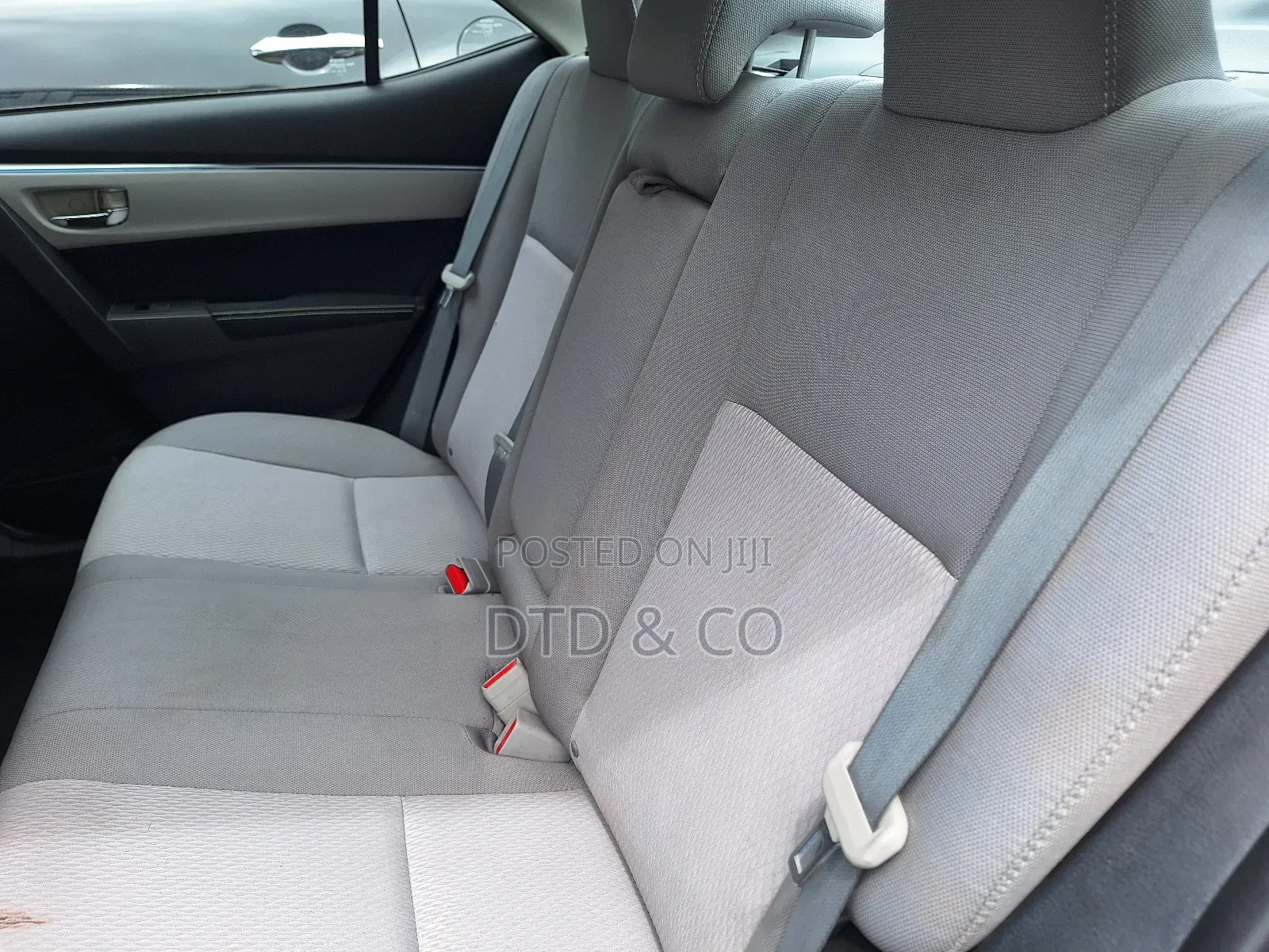 Toyota Corolla 2015 Gray