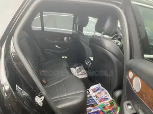 Mercedes-Benz GLC-Class 2017 Black