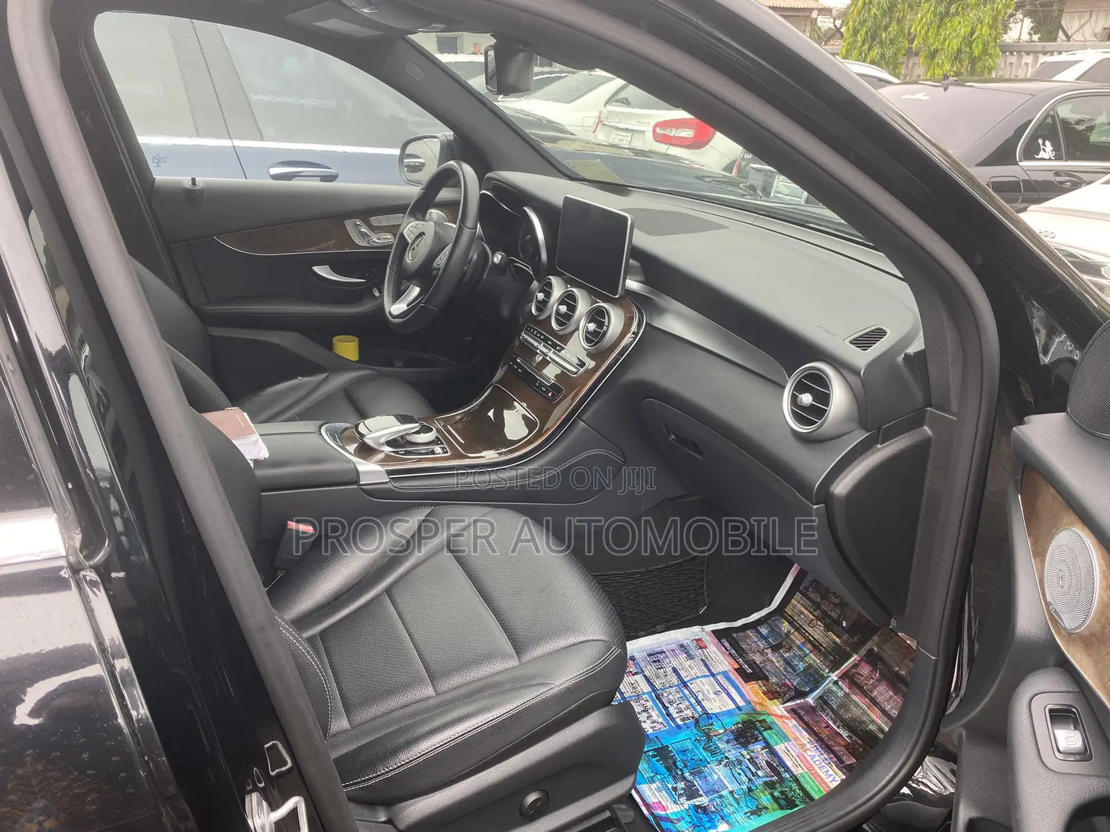 Mercedes-Benz GLC-Class 2017 Black