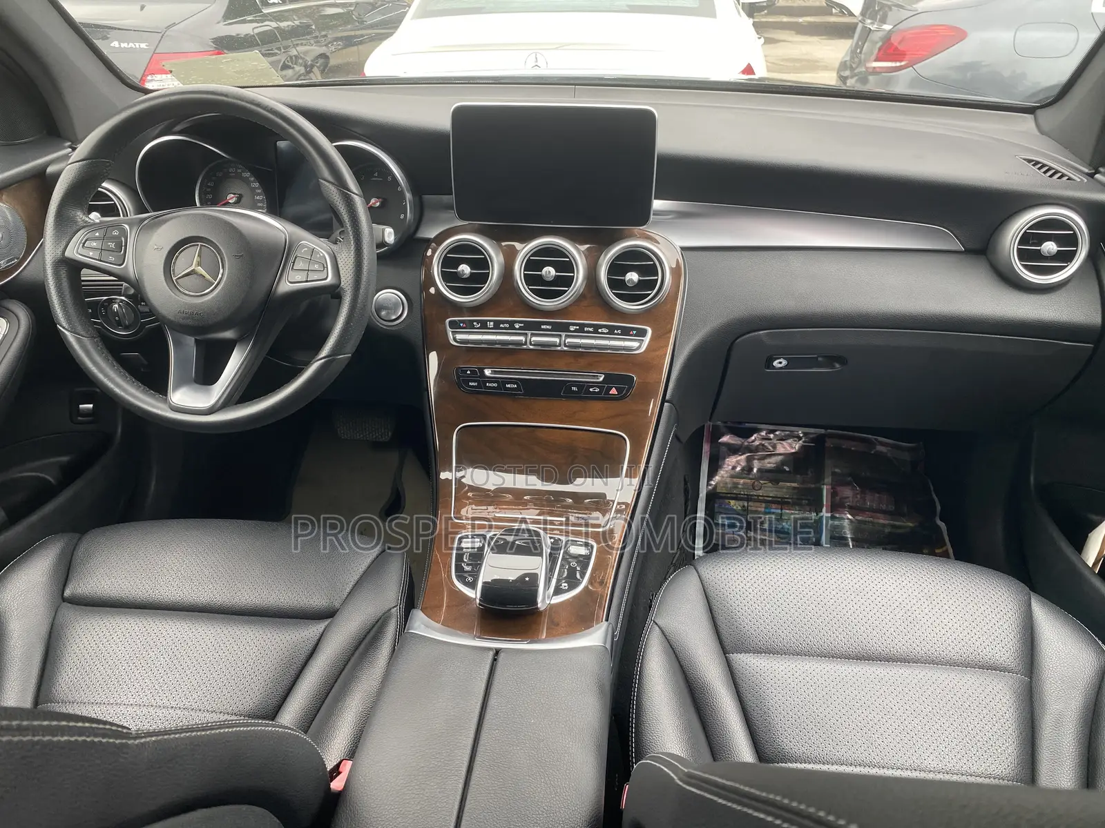 Mercedes-Benz GLC-Class 2017 Black