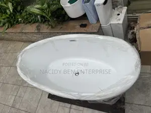Bathtub Oval Shape