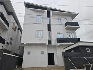 Photo - 2bdrm Apartment in Lekki Phase 1 for rent