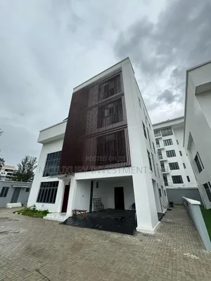 5bdrm Apartment in Ikoyi for rent