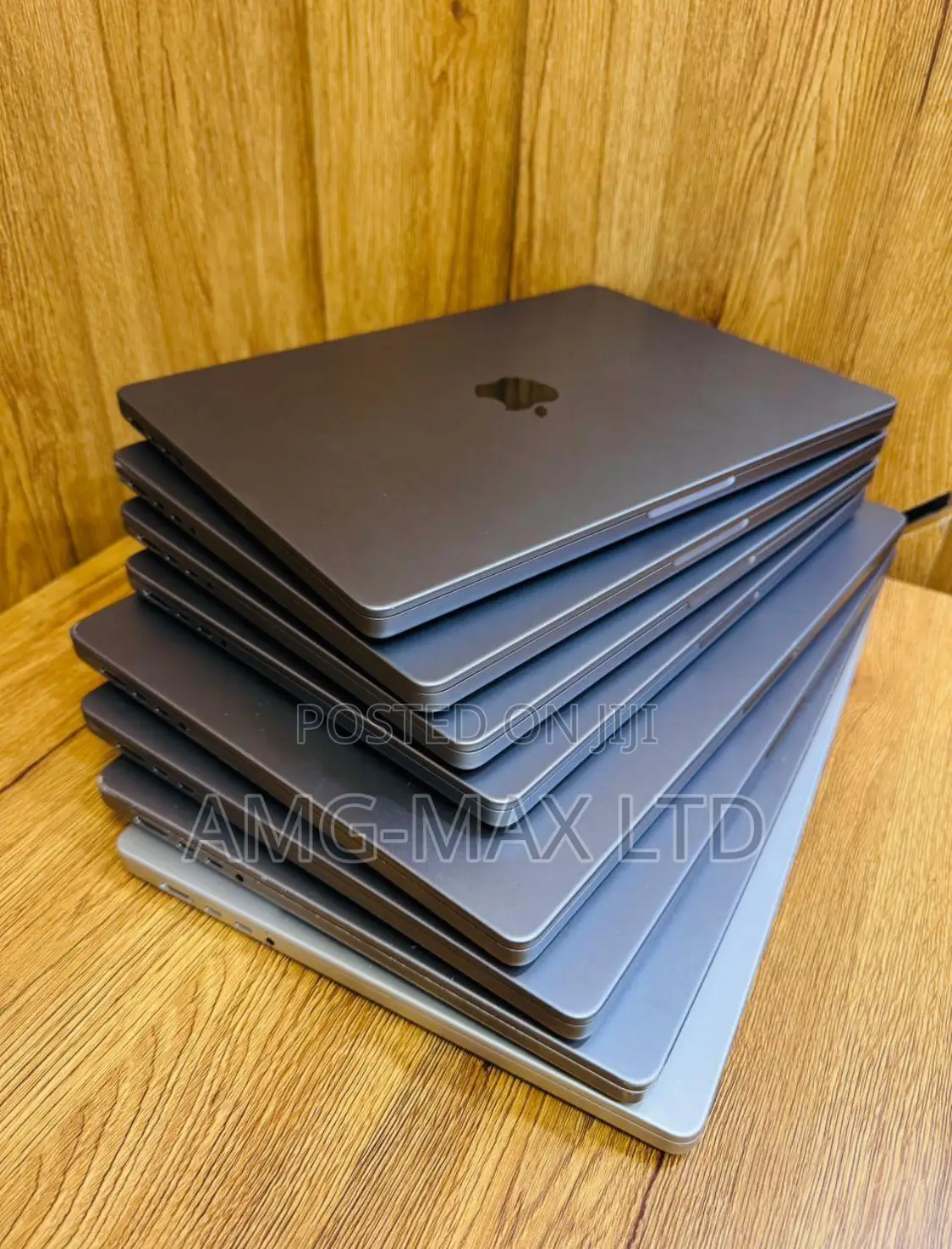 Laptop Apple MacBook Pro 2023 M2 Pro 16GB Apple M2 SSD 512GB