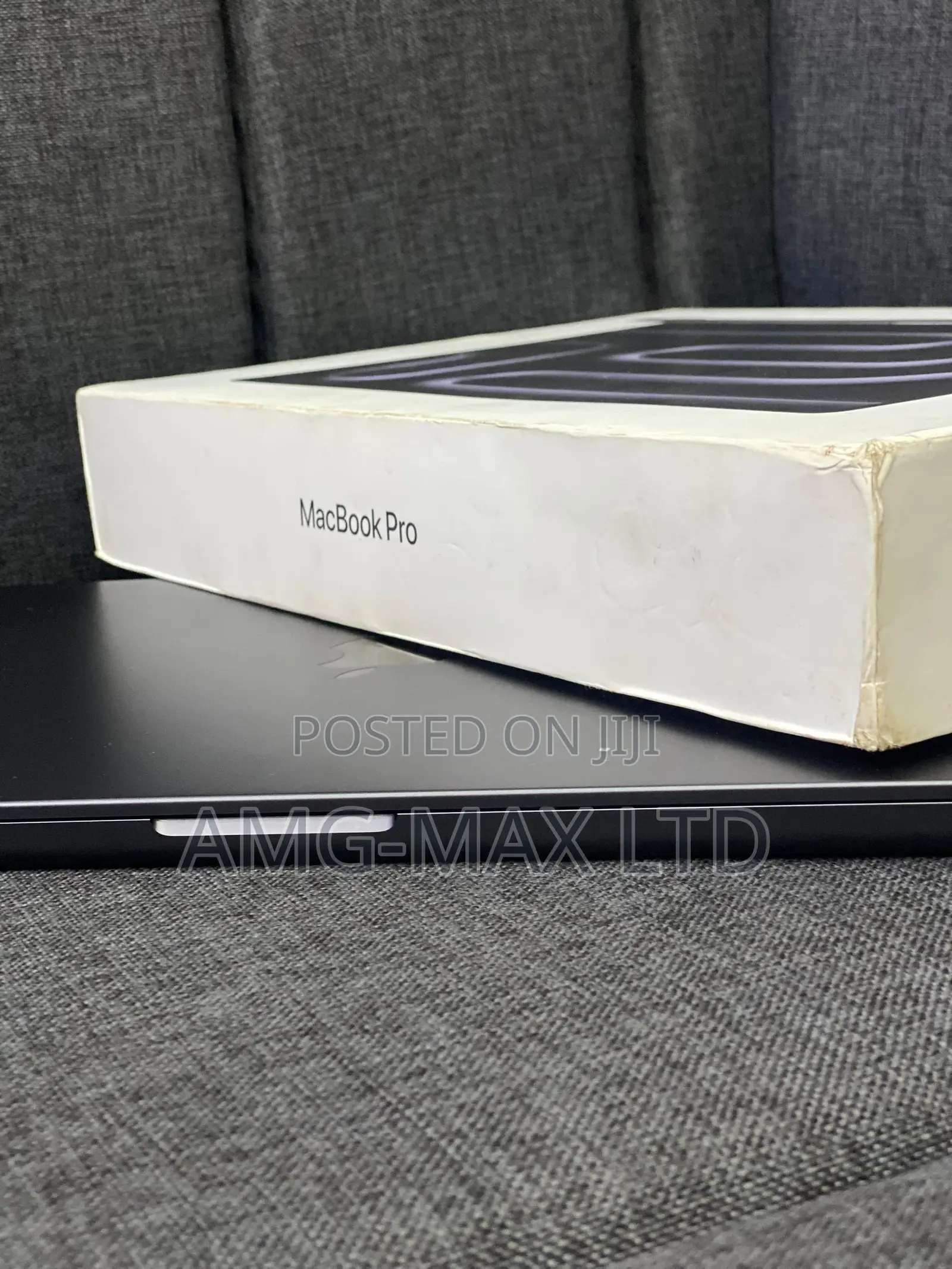 Laptop Apple MacBook Pro 2023 M2 Pro 16GB Apple M2 SSD 512GB