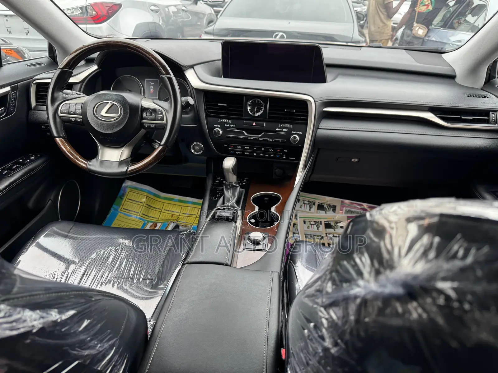 Lexus RX 350 2017 Gold