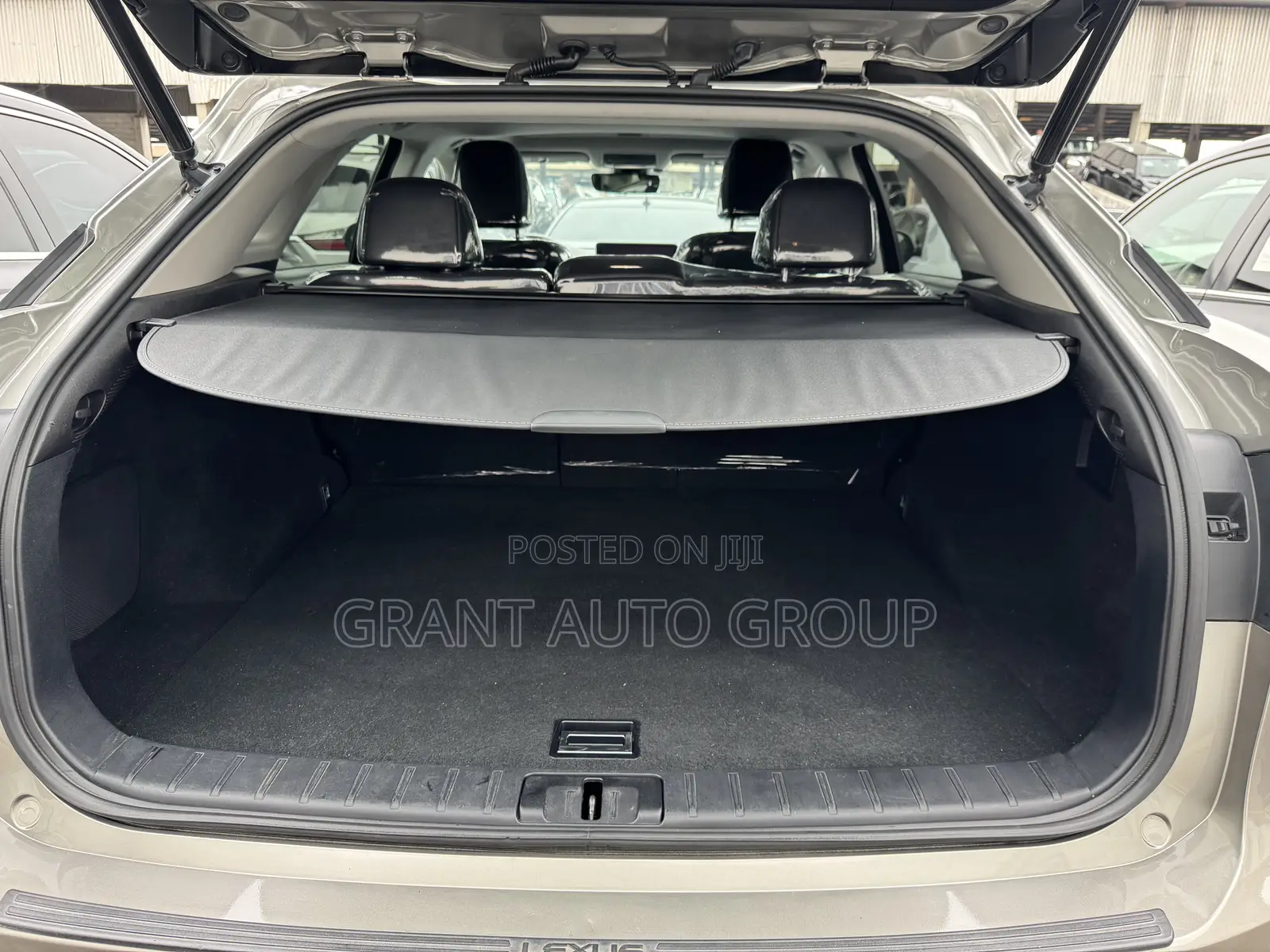 Lexus RX 350 2017 Gold