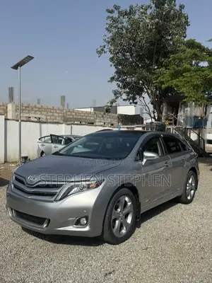 Toyota Venza 2015 Silver