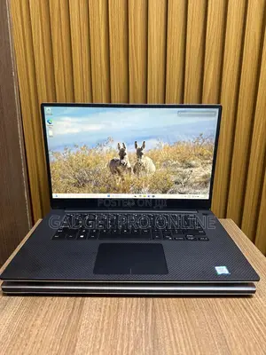 Laptop Dell Precision 5530 16GB Intel Core I7 SSD 512GB