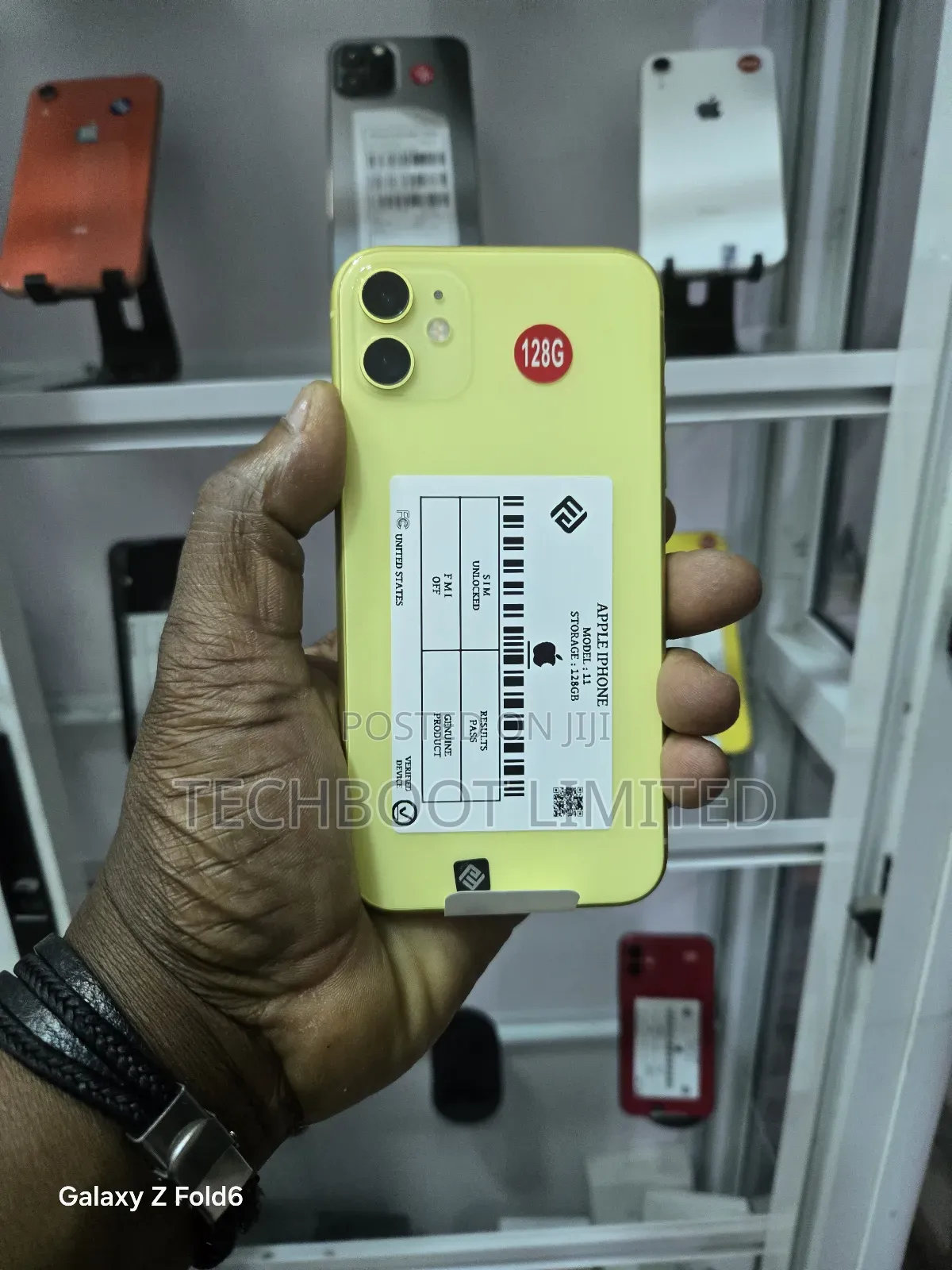 Apple iPhone 11 128 GB Yellow