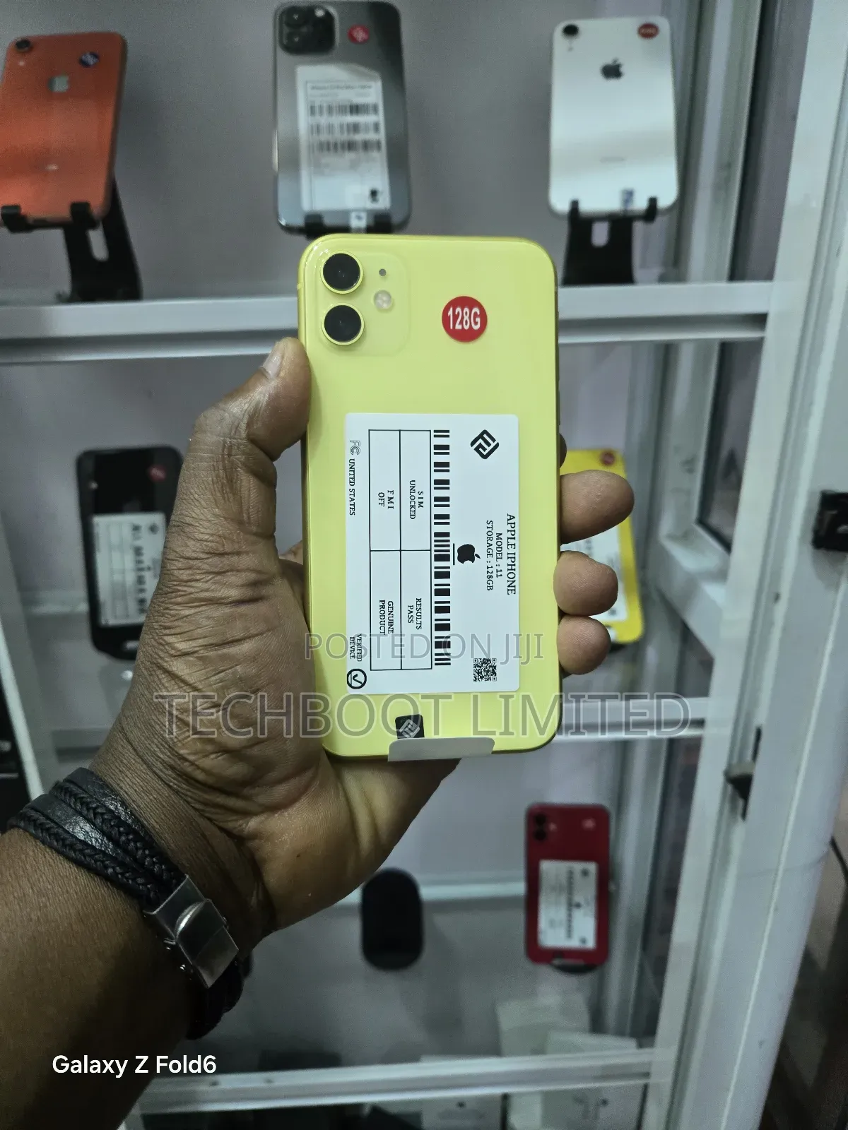 Apple iPhone 11 128 GB Yellow