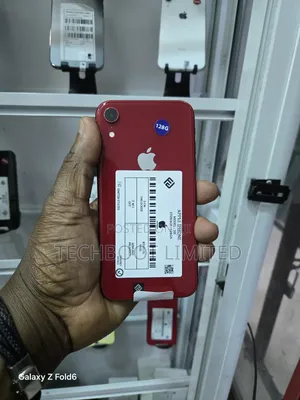 Apple iPhone XR 128 GB Red