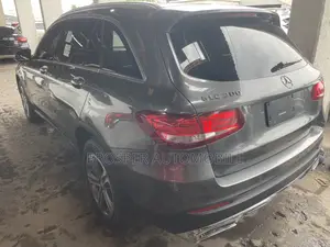 Mercedes-Benz GLC-Class 2016 Gray