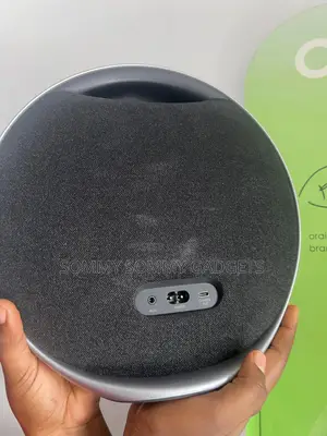 Onyx Studio 9