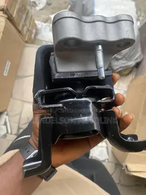 Engine Seat for Corolla,011,012,013,014,015,016