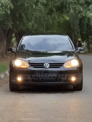 Photo - Volkswagen Golf 1.6 FSi Trendline 2008 Black