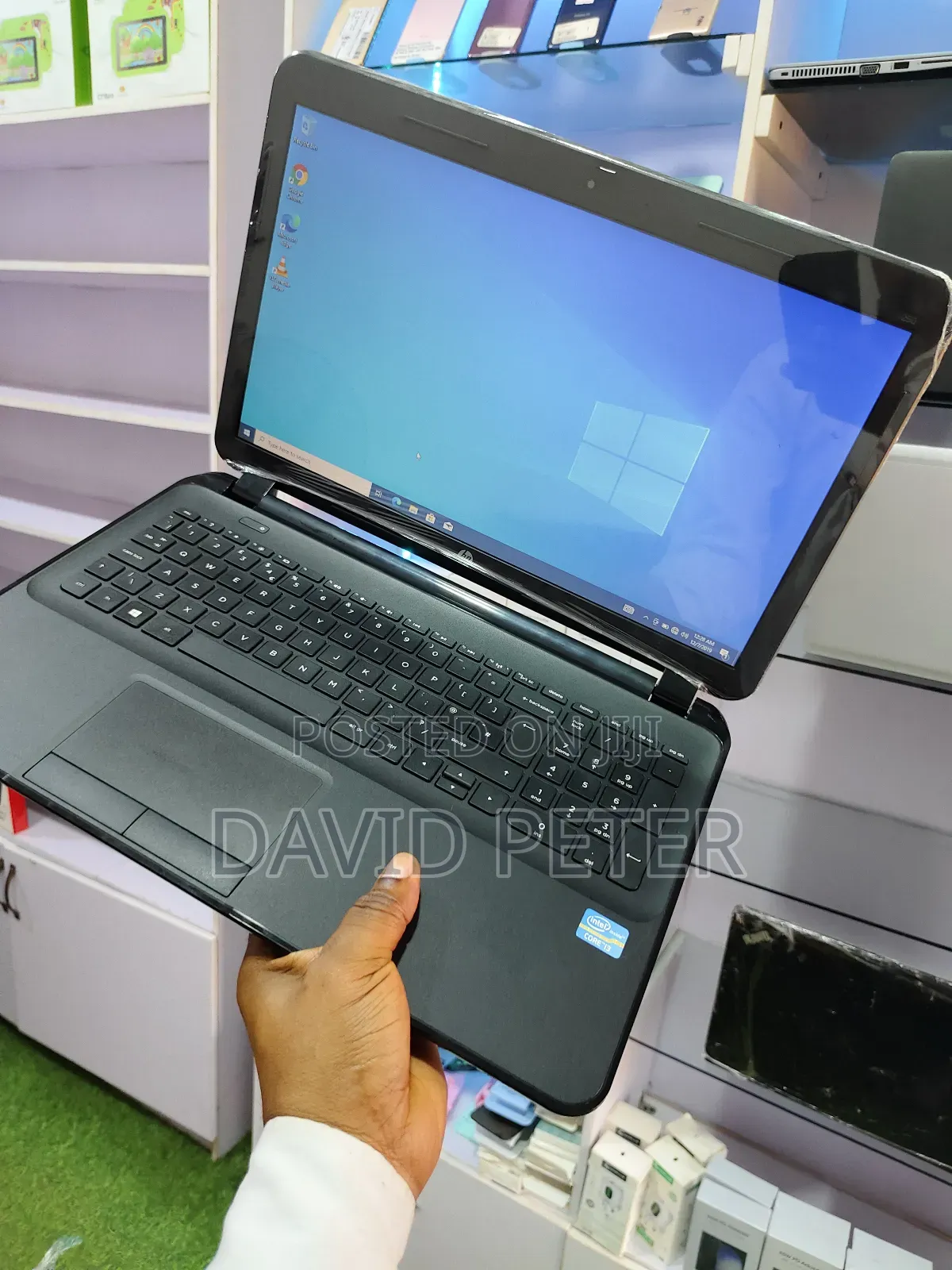 Laptop HP 250 G3 8GB Intel Core I3 HDD 700GB