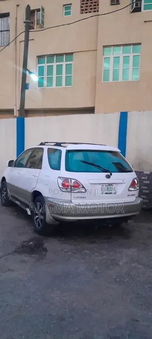 Lexus RX 2001 White