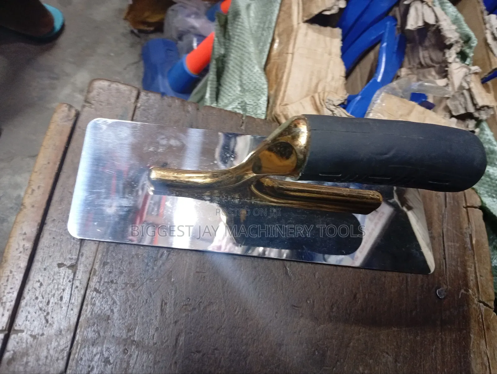 Masonry Hand Trowel