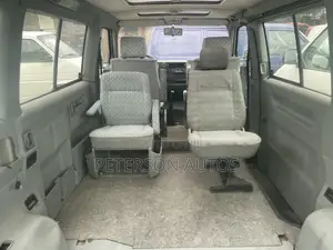 Volkswagen Transporter 2002 White