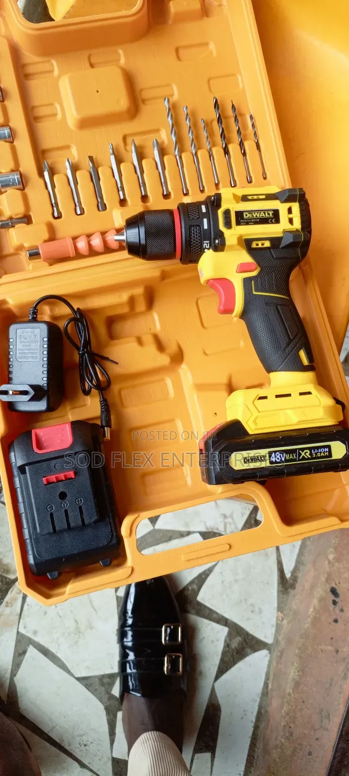 48v Durable Dewalt Cordless Screw Machine With Kit/Tools
