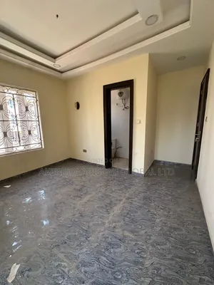 4bdrm Townhouse / Terrace in Jahi Abuja for rent