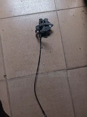 Kia Soul Bonnet Catcher (Lock)